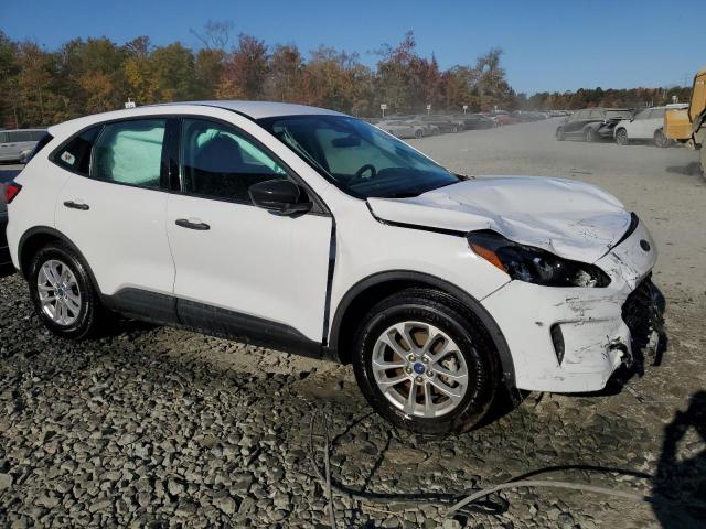 Photo 4 from auction – 2021 FORD ESCAPE S with VIN 1FMCU0F62MUA82997