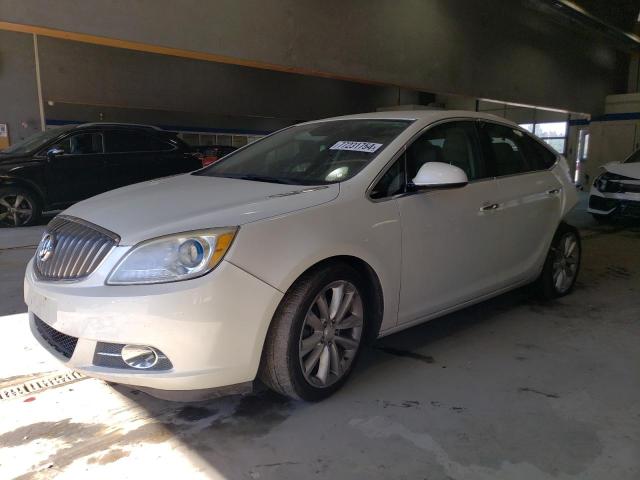 Снимка 1 от търг – 2013 BUICK VERANO с VIN 1G4PP5SK0D4236311
