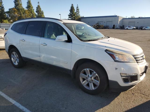 Photo 4 from auction – 2014 CHEVROLET TRAVERSE L with VIN 1GNKRGKD5EJ301458