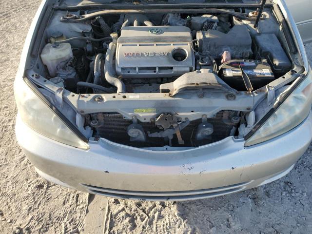 Photo 11 from auction – 2004 TOYOTA CAMRY LE with VIN 4T1BF32K84U575044