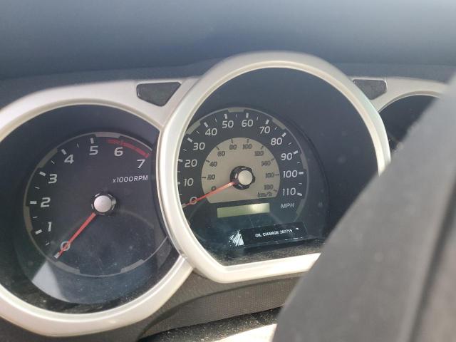 Photo 9 from auction – 2004 TOYOTA 4RUNNER SR with VIN JTEBU14R840051369
