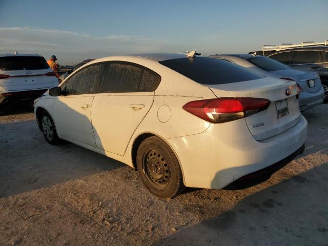 Photo 2 from auction – 2017 KIA FORTE LX with VIN 3KPFK4A78HE039655