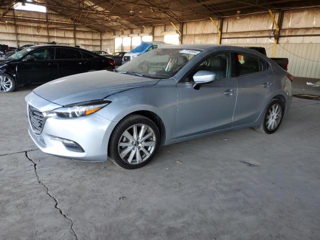MAZDA 3 TOURING 2018 with VIN 3MZBN1V3XJM198102 - Photo from auction
