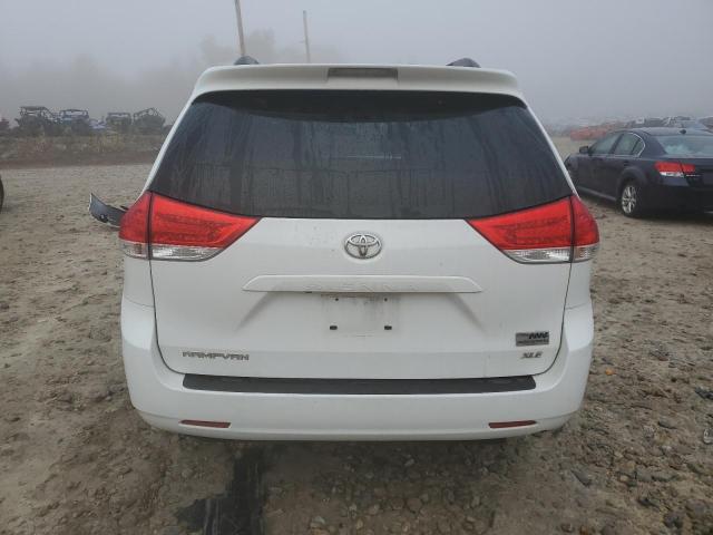 Photo 6 from auction – 2012 TOYOTA SIENNA XLE with VIN 5TDYK3DC7CS250856