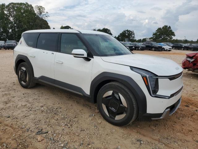 Photo 4 from auction – 2024 KIA EV9 LIGHT with VIN KNDAB5S19R6029900