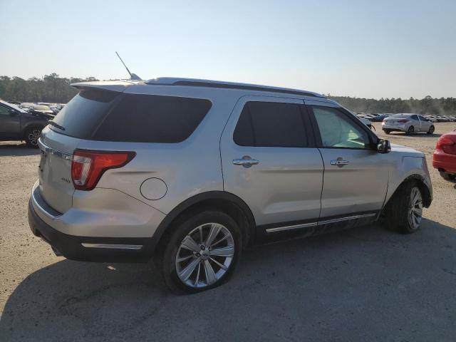 Photo 3 from auction – 2019 FORD EXPLORER L with VIN 1FM5K8F89KGA10947