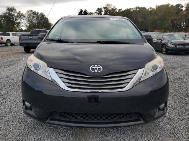 Photo 5 from auction – 2012 TOYOTA SIENNA XLE with VIN 5TDYK3DC4CS197386