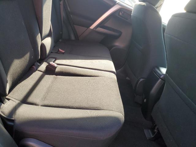 Photo 11 from auction – 2016 TOYOTA RAV4 LE with VIN JTMZFREV0GJ078605