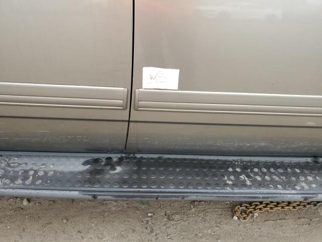 Photo 13 from auction – 2004 DODGE DURANGO SL with VIN 1D4HB48D24F168367