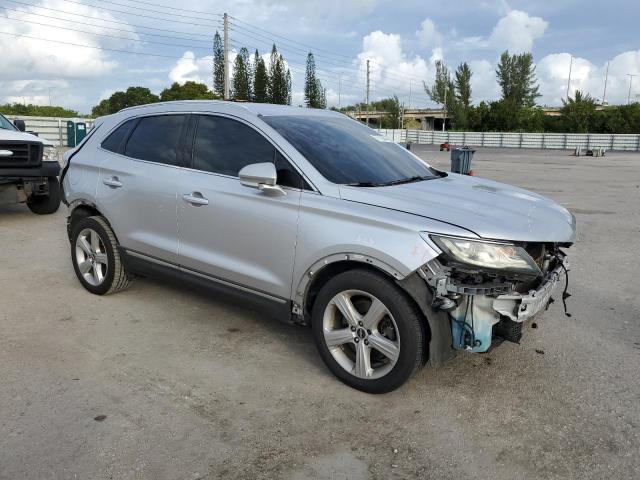 Photo 4 from auction – 2015 LINCOLN MKC with VIN 5LMCJ1A94FUJ36459