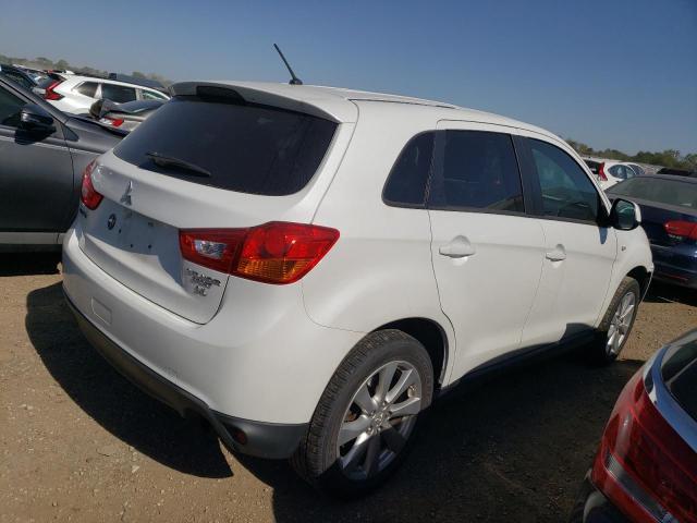 Photo 3 from auction – 2015 MITSUBISHI OUTLANDER with VIN 4A4AR3AW1FE025833