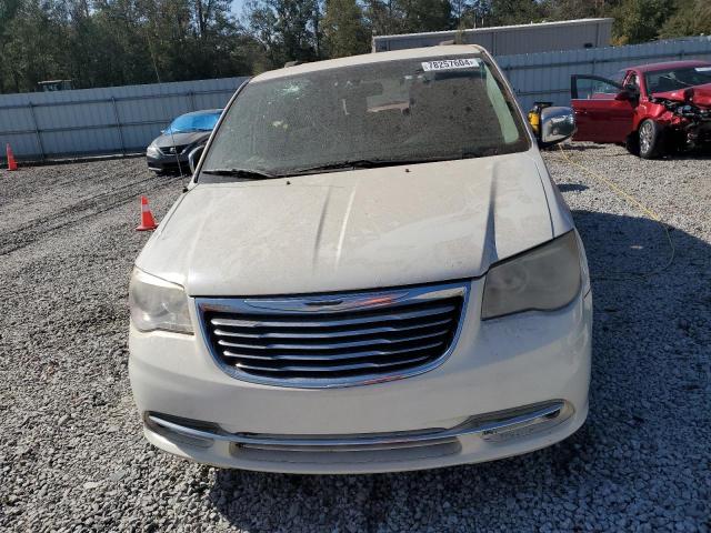 Photo 5 from auction – 2011 CHRYSLER TOWN & COU with VIN 2A4RR8DG4BR779926