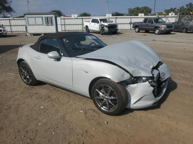 Photo 4 from auction – 2019 MAZDA MX-5 MIATA with VIN JM1NDAD74K0305740