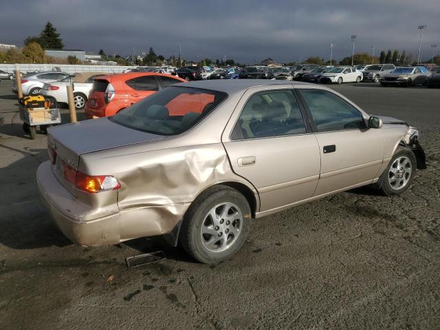 Photo 3 from auction – 2000 TOYOTA CAMRY LE with VIN 4T1BF22K5YU954681