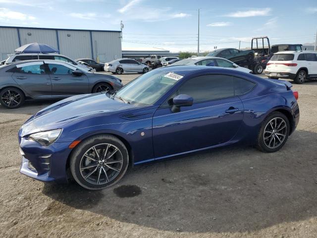 TOYOTA 86 BASE 2017 with VIN JF1ZNAA11H8701770 - Photo from auction
