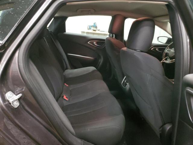 Photo 10 from auction – 2015 CHRYSLER 200 LIMITE with VIN 1C3CCCAB2FN563623