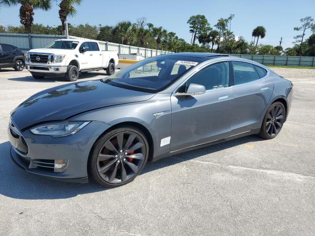 Photo 1 from auction – 2013 TESLA MODEL S with VIN 5YJSA1DP1DFP26945