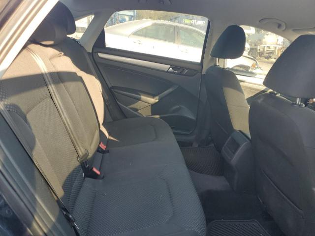 Photo 10 from auction – 2012 VOLKSWAGEN PASSAT S with VIN 1VWAP7A3XCC019611
