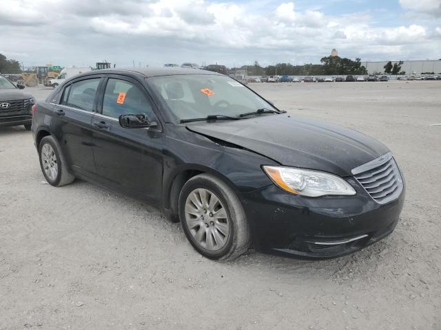 Photo 4 from auction – 2014 CHRYSLER 200 LX with VIN 1C3CCBAB4EN206128
