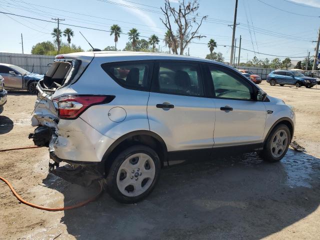 Photo 3 from auction – 2017 FORD ESCAPE S with VIN 1FMCU0F79HUB96381
