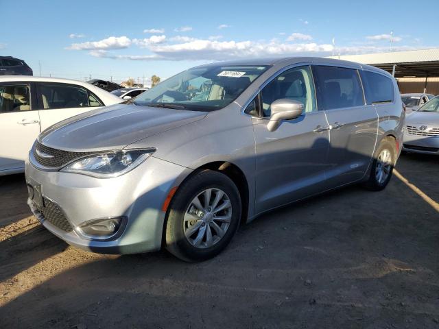CHRYSLER PACIFICA T 2018 with VIN 2C4RC1FG2JR107017 - Photo from auction