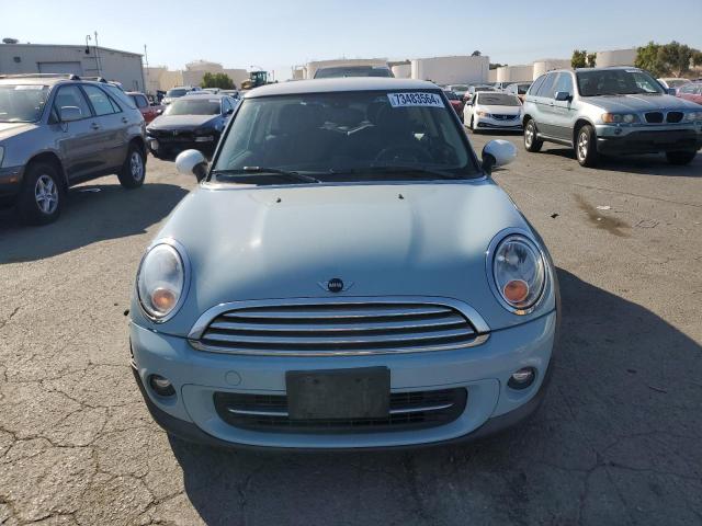 Photo 5 from auction – 2013 MINI COOPER with VIN WMWSU3C50DT690467