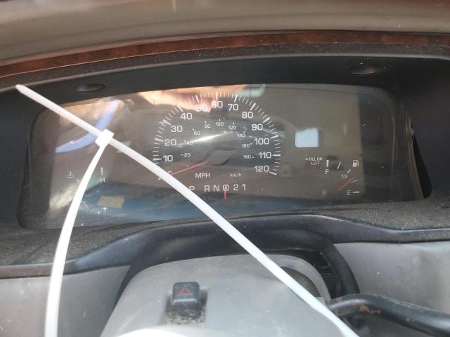 Photo 9 from auction – 2002 LINCOLN TOWN CAR C with VIN 1LNHM83W42Y643280