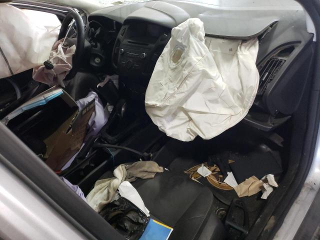 Photo 8 from auction – 2017 FORD FOCUS SE with VIN 1FADP3F29HL327665