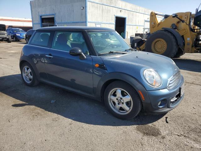 Photo 4 from auction – 2011 MINI COOPER with VIN WMWSU3C53BT181731