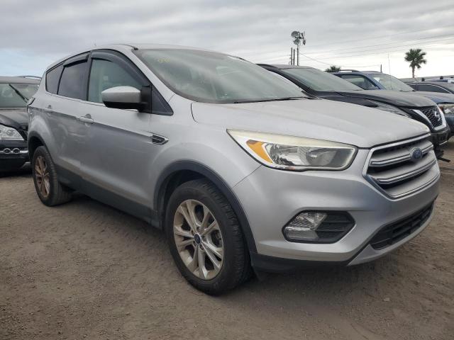 Photo 4 from auction – 2017 FORD ESCAPE SE with VIN 1FMCU0GD8HUB96408