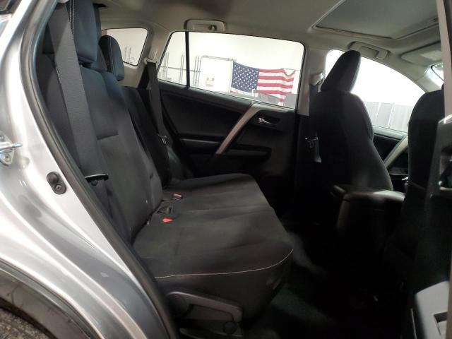 Photo 11 from auction – 2017 TOYOTA RAV4 XLE with VIN 2T3WFREV0HW366808