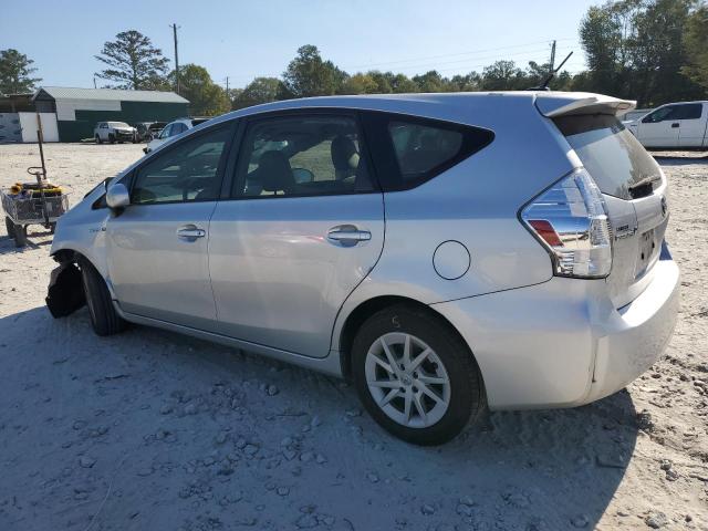 Photo 2 from auction – 2013 TOYOTA PRIUS V with VIN JTDZN3EU1D3204879