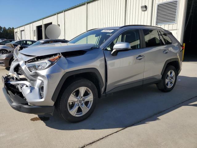 Photo 1 from auction – 2019 TOYOTA RAV4 XLE with VIN JTMW1RFV5KD016088