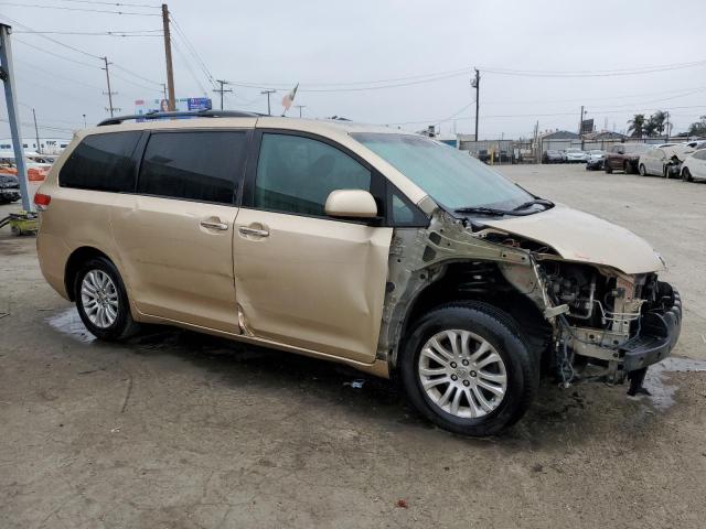 Photo 4 from auction – 2011 TOYOTA SIENNA XLE with VIN 5TDYK3DC7BS134250
