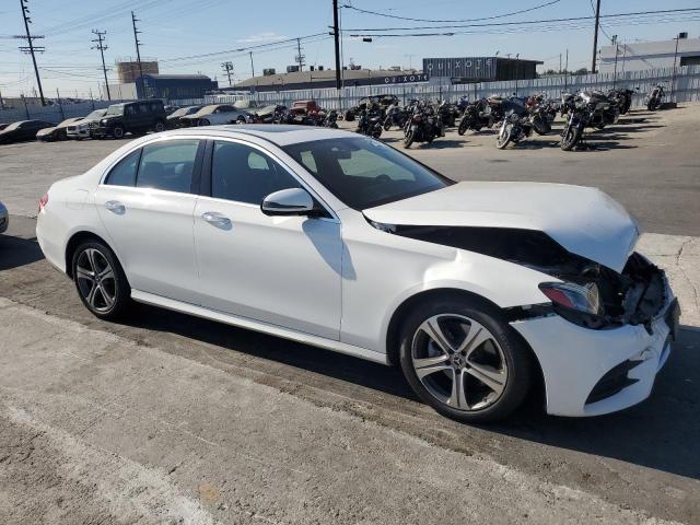 Photo 4 from auction – 2019 MERCEDES-BENZ E 300 with VIN WDDZF4JB4KA549751