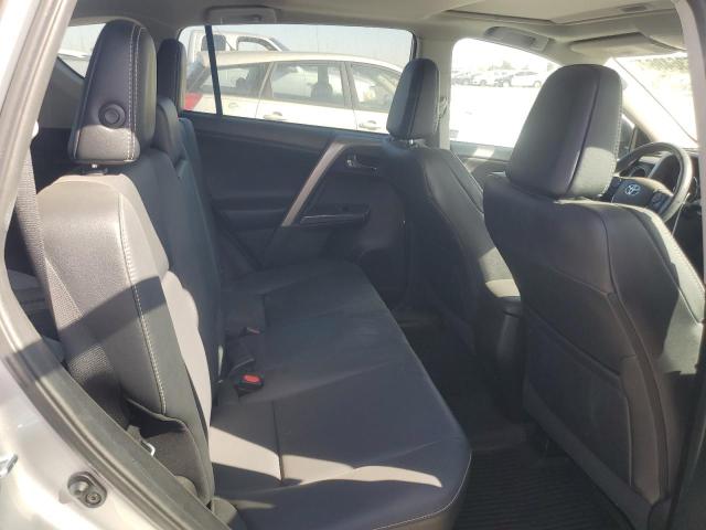 Photo 10 from auction – 2017 TOYOTA RAV4 LIMIT with VIN 2T3DFREV0HW585520