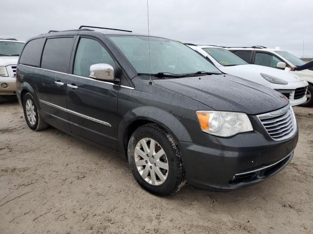 Photo 4 from auction – 2012 CHRYSLER TOWN & COU with VIN 2C4RC1CG3CR346373