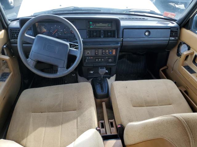 Photo 8 from auction – 1993 VOLVO 240 with VIN YV1AS8805P1479399
