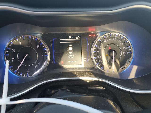 Photo 9 from auction – 2015 CHRYSLER 200 LIMITE with VIN 1C3CCCAB4FN595540