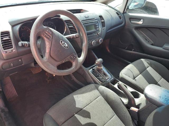 Photo 8 from auction – 2018 KIA FORTE LX with VIN 3KPFK4A71JE216892