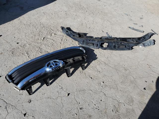 Photo 13 from auction – 2015 TOYOTA HIGHLANDER with VIN 5TDZKRFH6FS067078