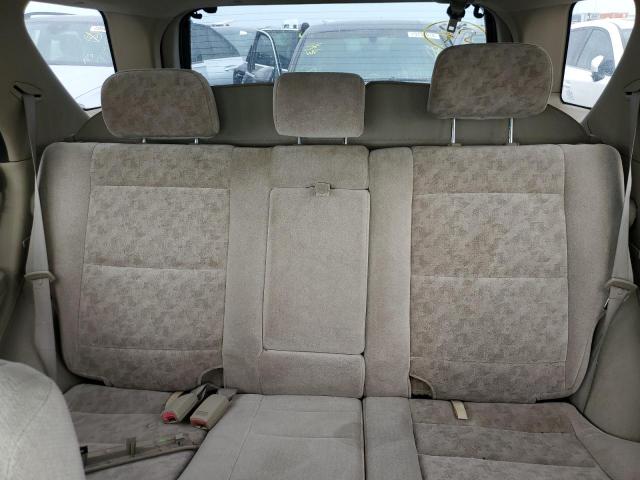 Photo 10 from auction – 2004 KIA SORENTO EX with VIN KNDJD733945235979