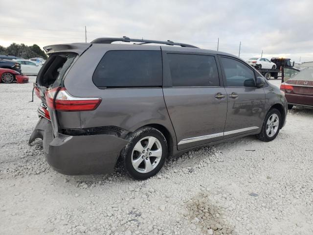 Photo 3 from auction – 2016 TOYOTA SIENNA LE with VIN 5TDKK3DC6GS719544