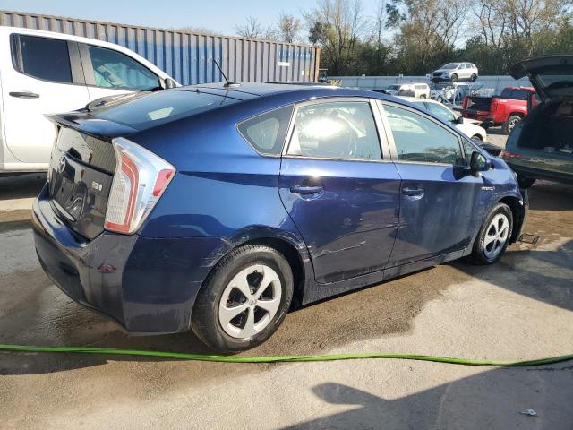 Photo 3 from auction – 2014 TOYOTA PRIUS with VIN JTDKN3DU9E0393383