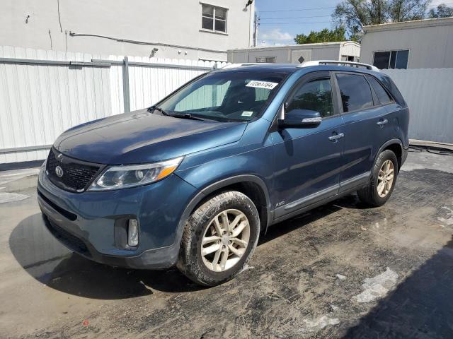 KIA SORENTO LX 2014 with VIN 5XYKTDA7XEG539343 - Photo from auction
