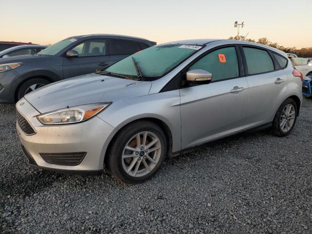 FORD FOCUS SE 2018 with VIN 1FADP3K2XJL290458 - Photo from auction