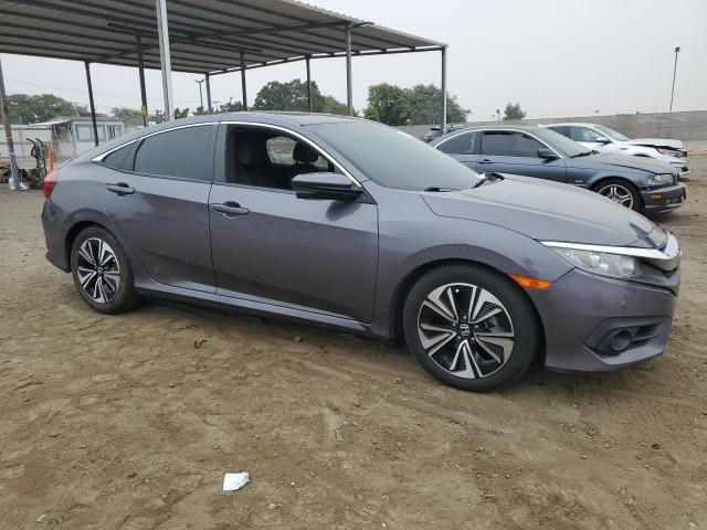 Photo 4 from auction – 2017 HONDA CIVIC EX with VIN 2HGFC1F32HH638591