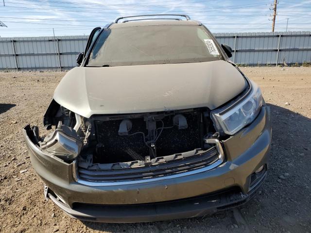 Photo 5 from auction – 2016 TOYOTA HIGHLANDER with VIN 5TDJKRFH6GS324884