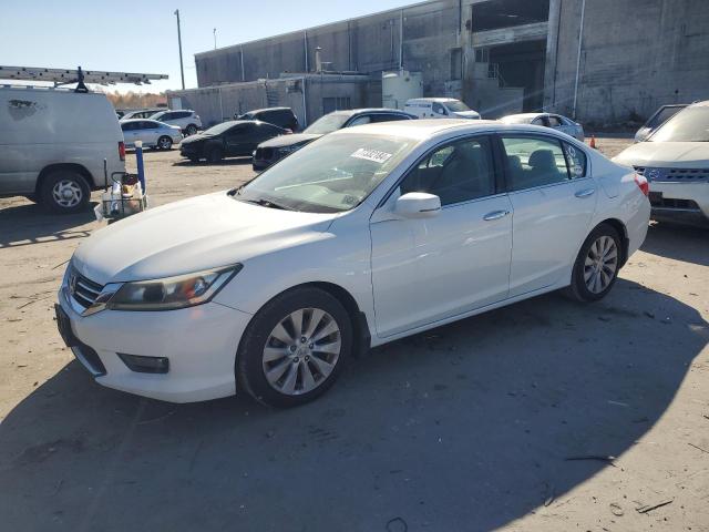 HONDA ACCORD EX 2014 with VIN 1HGCR2F71EA229762 - Photo from auction