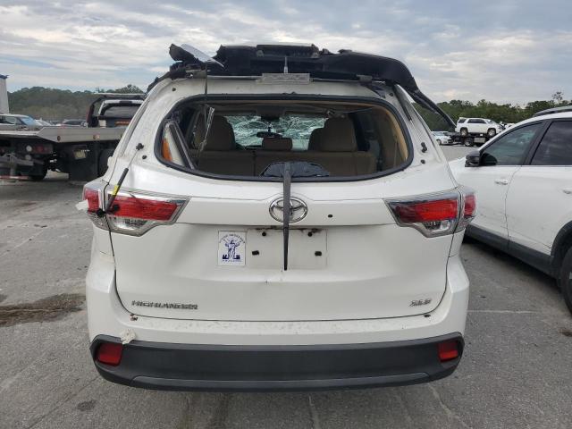 Photo 6 from auction – 2015 TOYOTA HIGHLANDER with VIN 5TDKKRFHXFS109625